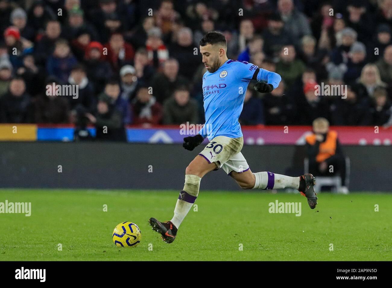 21st gennaio 2020, Bramall Lane, Sheffield, Inghilterra; Premier League, Sheffield United / Manchester City : Nicolas Otamendi (30) di Manchester City durante il gioco Foto Stock