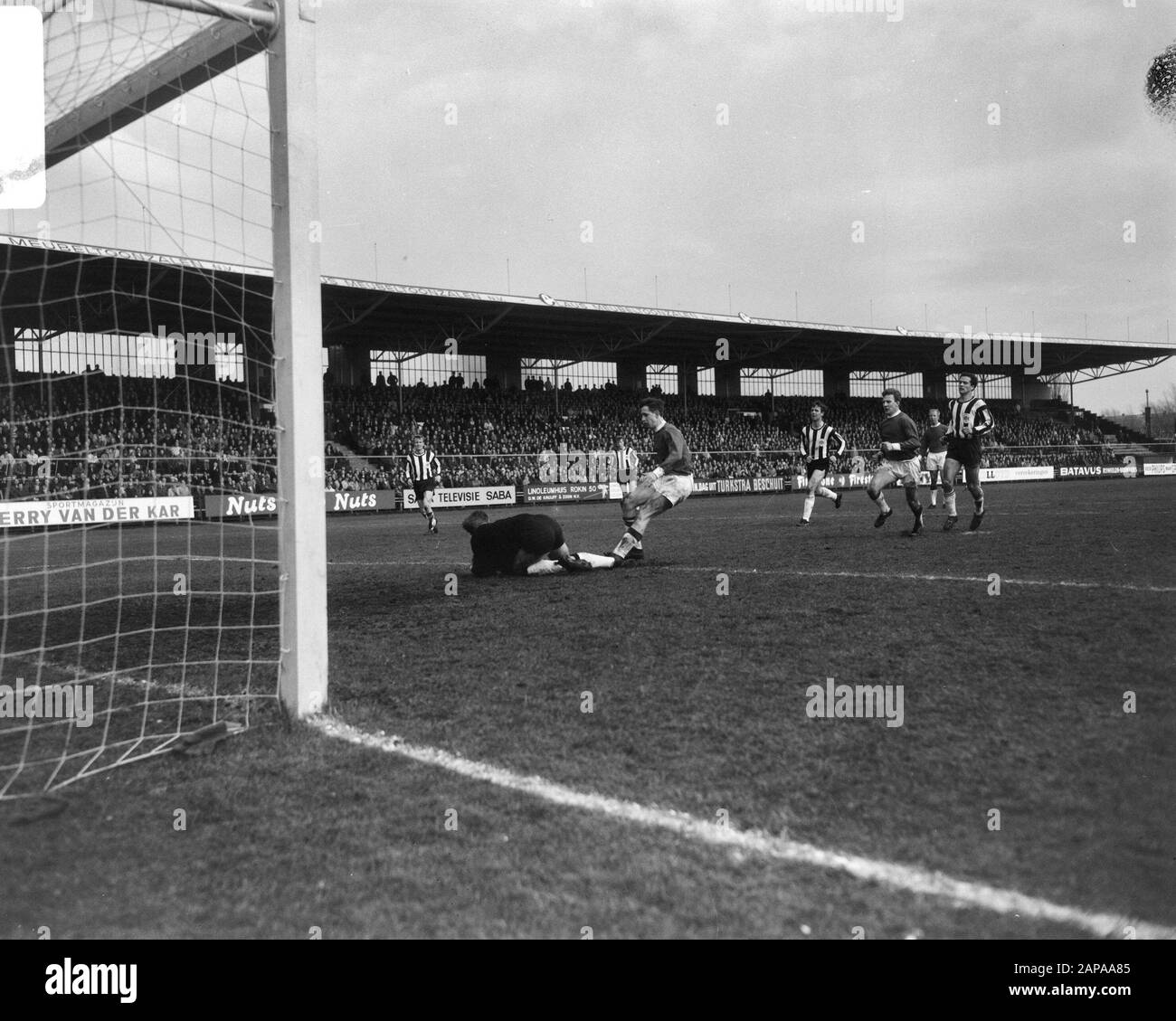AJAX versus Heracles, Game Moments Data: 27 marzo 1966 Parole Chiave: Sport, football Nome Della Persona: Heracles Institution Name: AJAX Foto Stock