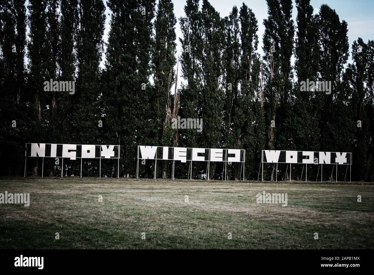 Nessun segno di guerra in lingua polacca a Westerplatte a Gdansk (Polonia), dove la seconda guerra mondiale è iniziata il 1st settembre 1939 Foto Stock