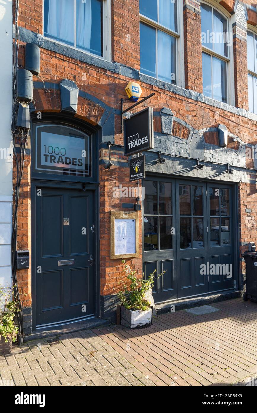 1000 Trades pub e bar nel quartiere dei gioielli di Birmingham, Hockley, Birmingham, Regno Unito Foto Stock