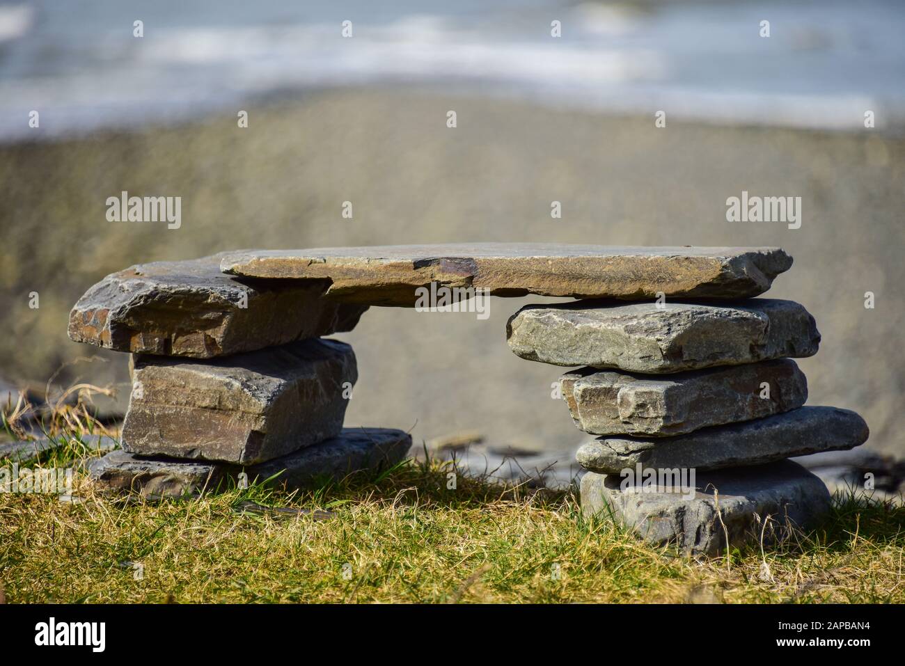 Sarn Wallog, in gallese chiamato Sarn Gynfelyn si estende verso Cardigan Bay Galles UK Foto Stock