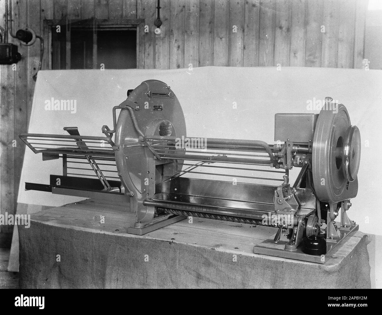 8.5x11.5 Affettatrice di Pane Data: Parole Chiave dense: Affettatrice di pane Foto Stock