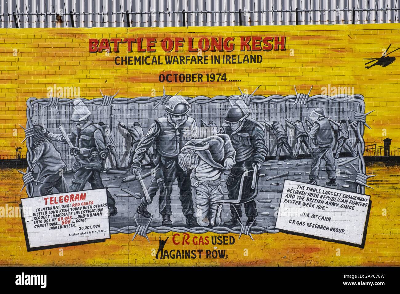 Murales cattolici (repubblicani) intorno al distretto di Falls Road di Belfast, Irlanda del Nord Foto Stock