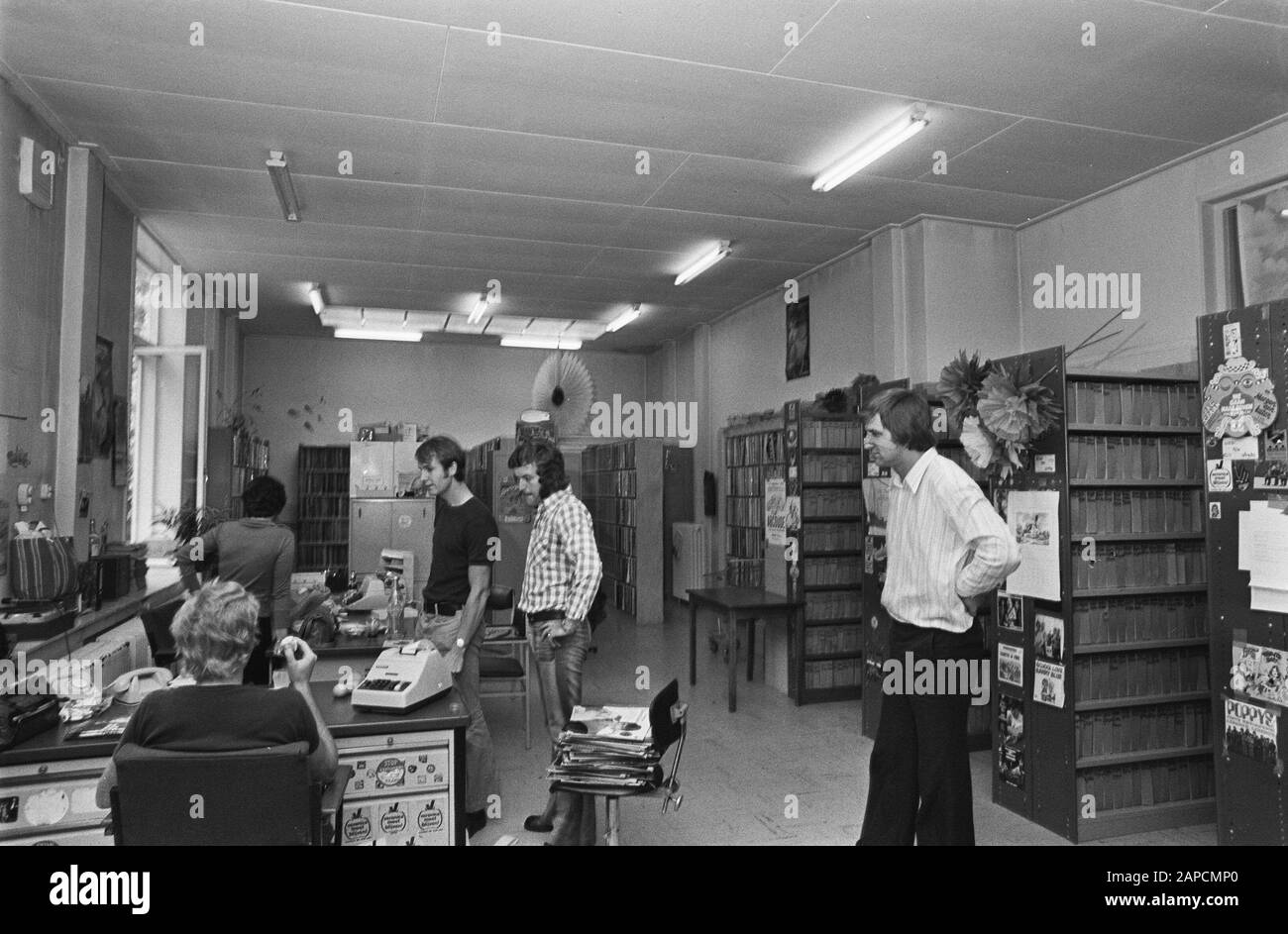 Sabato prossimo 31 agosto canale pirata radio Veronica esce dall'aria; discoteca Data: 26 agosto 1974 Parole Chiave: Radio Stations Nome istituto: Radio Veronica Foto Stock