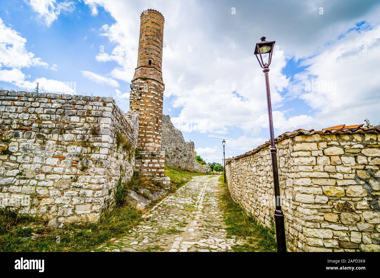 Kalaja e Beratit - Cittadella di Berat e quartiere del castello, è una fortezza che domina la città di Berat, Albania Foto Stock