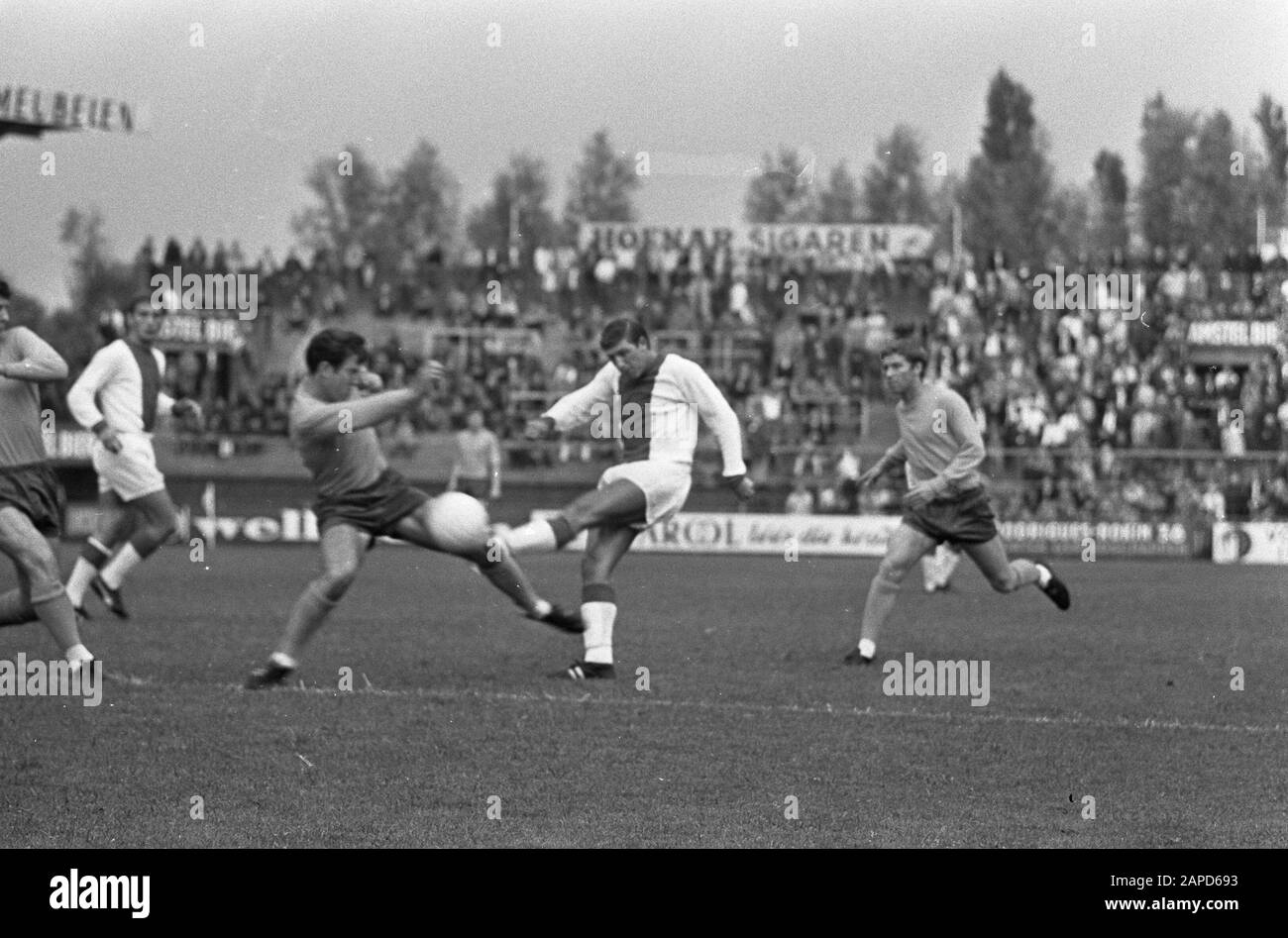 AJAX rispetto a Everton. Momenti di gioco Data: 9 agosto 1967 Parole Chiave: Sport, calcio Istituto Nome: AJAX Foto Stock