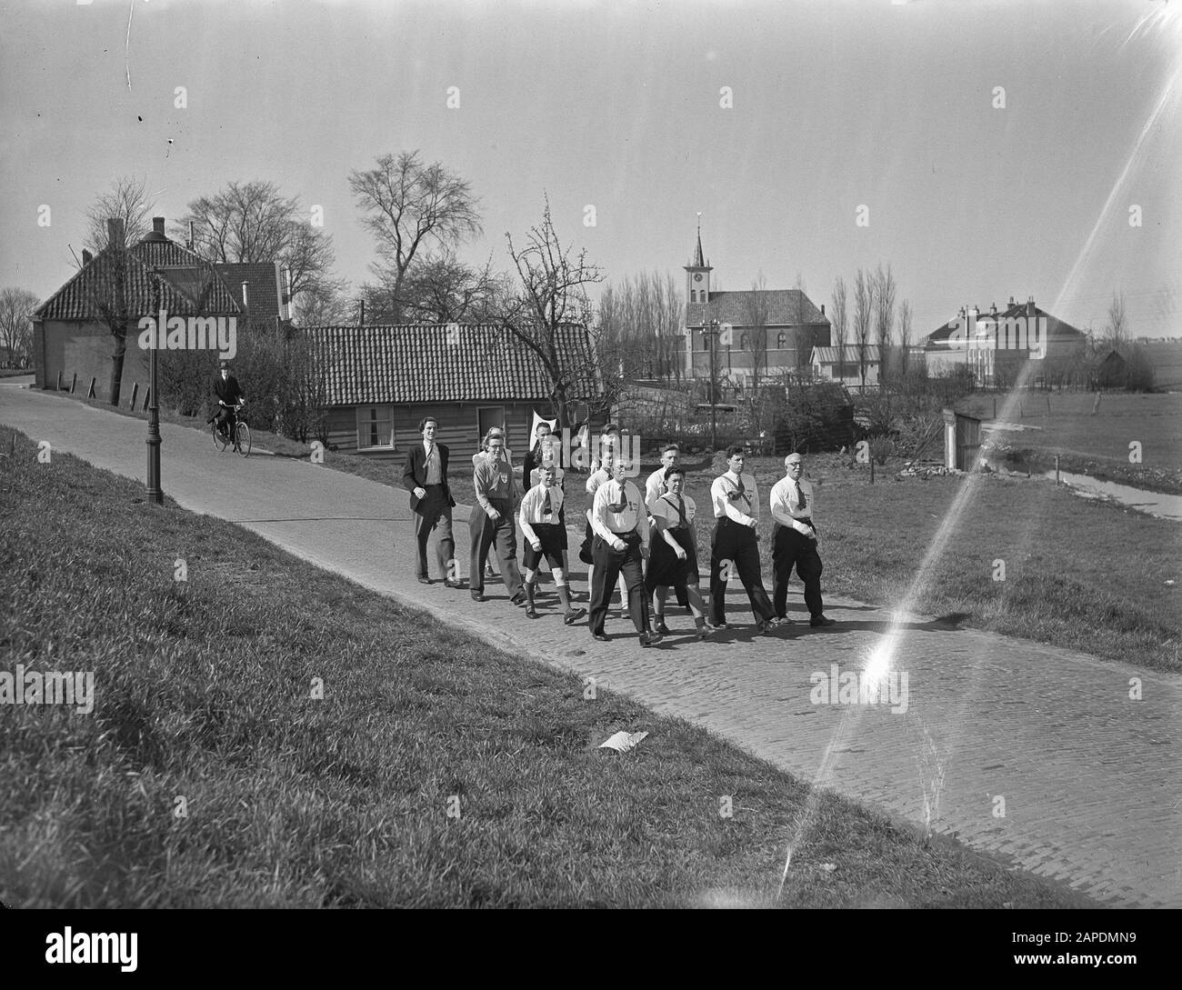 Tour a piedi di 3 villaggi polizia di Amsterdam Data: 11 aprile 1948 Parole Chiave: Polizia, escursioni Foto Stock