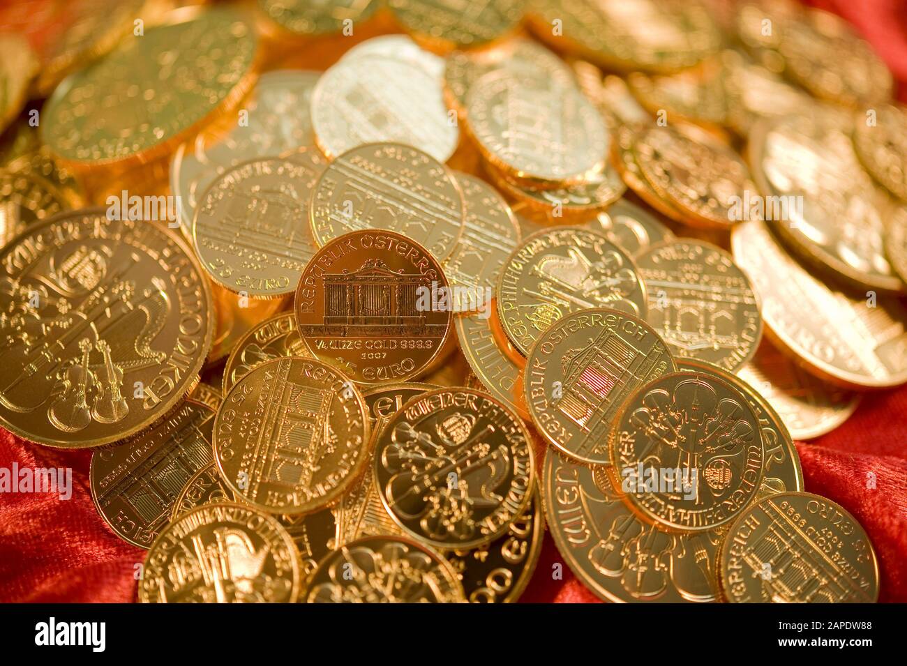 Goldmünzen (Wiener Philharmoniker) - monete d'Oro (Wiener Philharmoniker) Foto Stock