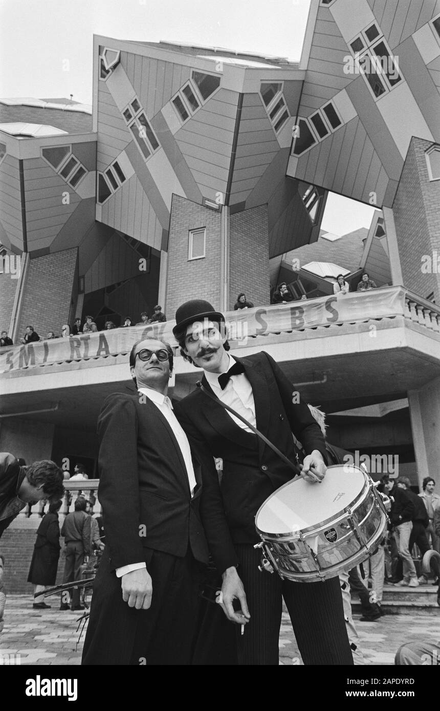Art. Attack, alternative Liberation party a Rotterdam Data: 5 maggio 1985 luogo: Rotterdam, Zuid-Holland Parole Chiave: Liberation Festivities Nome personale: Art Foto Stock