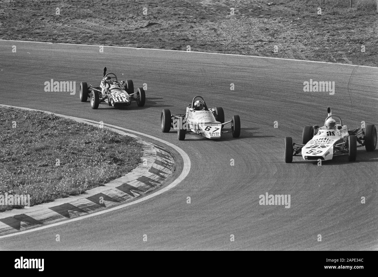 Autoraces a Zandvoort; formula finale Ford di l.n.r. David Kennedy, Derrek Warwick E Vincitore Maarten Henneman Data: 3 Ottobre 1976 Località: Noord-Holland, Zandvoort Parole Chiave: Autoaces Foto Stock