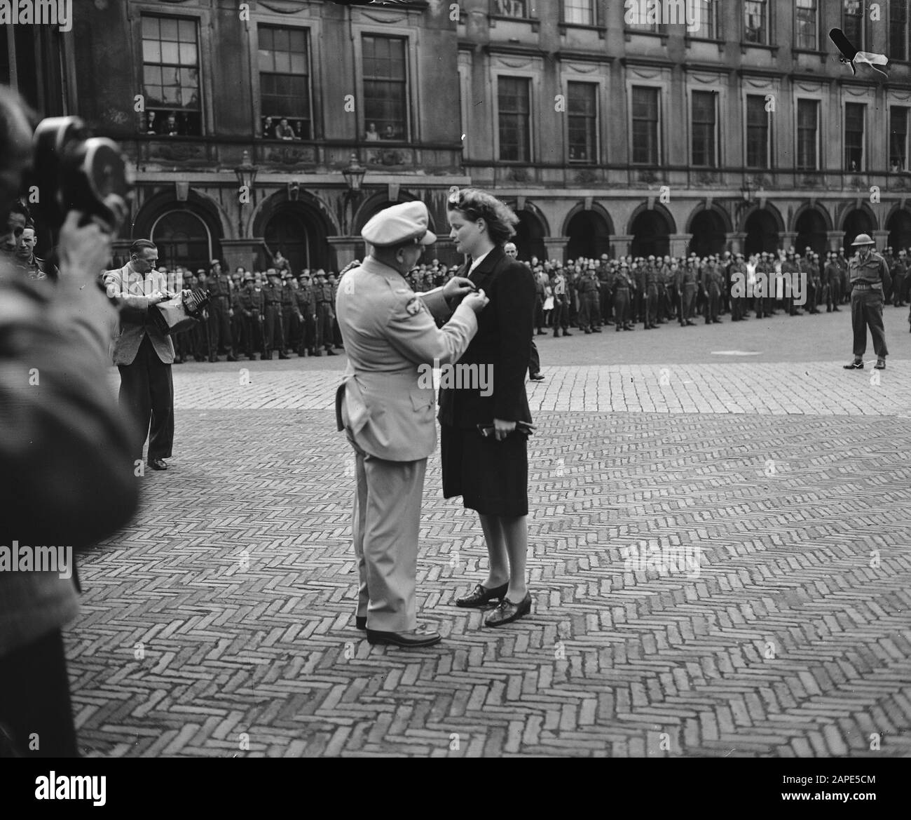 Decorative aiutanti pilota (J. Volmer) Data: 4 Settembre 1946 Nome personale: Fulmer j Foto Stock