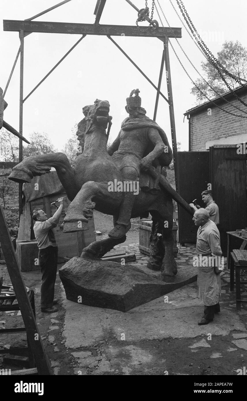 Image of Charlemagne at Binder and Smit Data: 12 settembre 1961 Parole Chiave: Immagini Nome Persona: Binder and Smit, BIG Karel DE Foto Stock