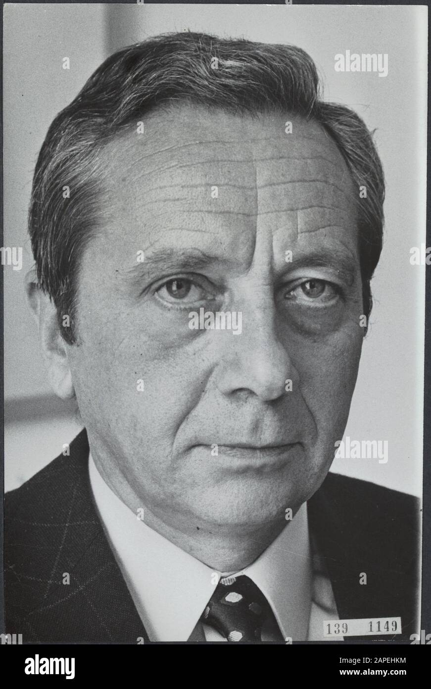 Funzioni amministrative, segretari di stato, sanità pubblica, igiene ambientale, hendriks j p m Data: Parole Chiave non date: Funzioni amministrative, igiene ambientale, segretari di stato, sanità pubblica Nome personale: Hendriks j p m Foto Stock