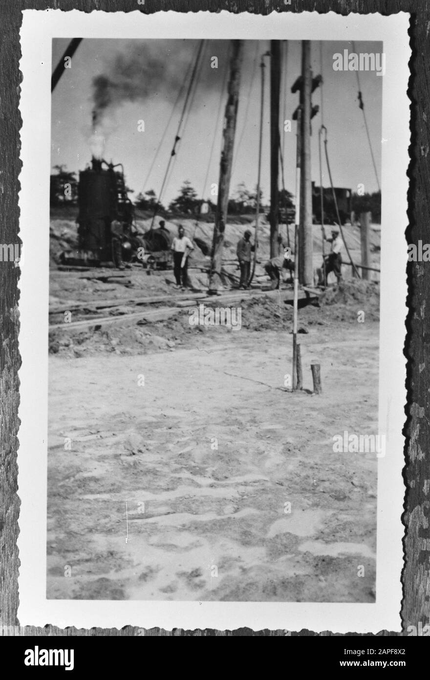 6.5x9 Iniezione e palificazione di muro di cemento a Markelo Data: Undata: Undata: Luogo: Markelo Parole Chiave: HEIEN, pareti di cemento Foto Stock
