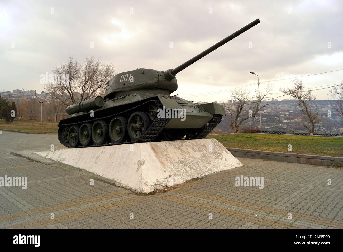 T34 Tank , Madre Armenia Park, Yerevan Armenia Foto Stock