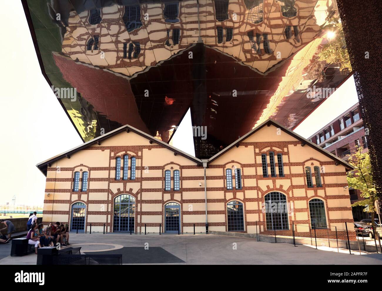 Cracovia. Cracovia. Polonia. CRICOTEKA, Centro di documentazione dell'Arte di Tadeusz Kantor, costruisce su un'ex centrale elettrica. Foto Stock