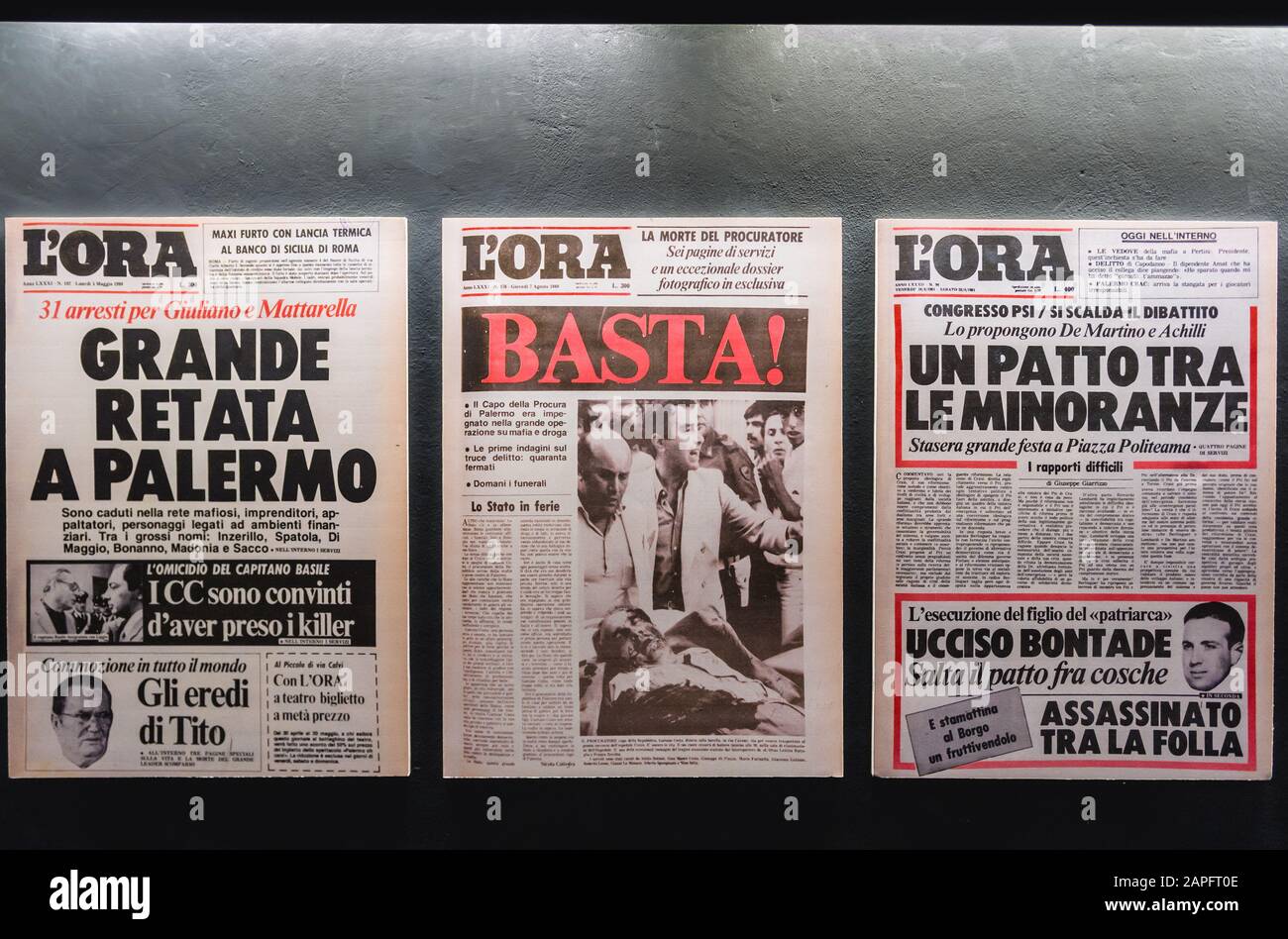 Sala con riproduzioni di giornali nel Museo Mafioso, parte del Museo Civico nella città di Salemi situata nella provincia di Trapani nella Sicilia sud-occidentale, Ita Foto Stock