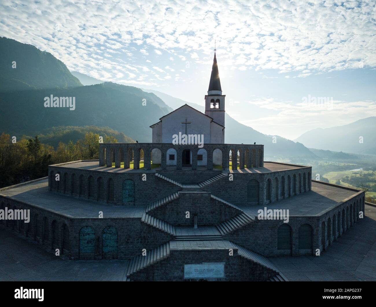 Santuario di Sant'Antonio (memoriale del Caporetto), Kobarid, Goriska, Slovenia Foto Stock