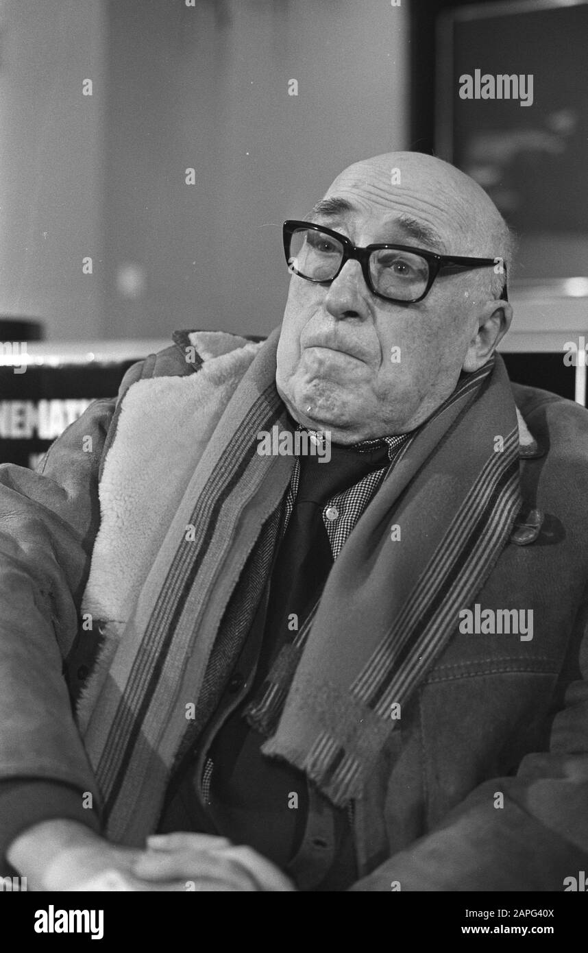 Cesare Zavattini (Direttore Italiano) Data: 26 ottobre 1980 Parole Chiave: Direttori Nome Persona: Zavattini Foto Stock