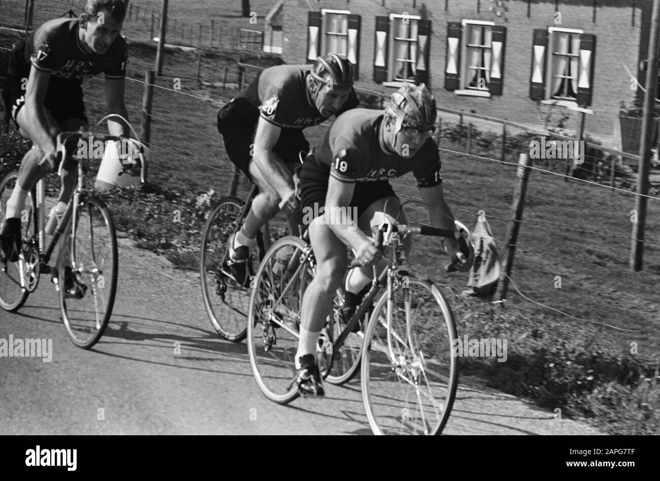 ClubChampionships ciclismo 1964 a Wijk bij Duurstede, le diverse squadre Data: 23 settembre 1964 Località: Utrecht, Quartiere di Duurstede Parole Chiave: PLOEGENS, CICLISMO Foto Stock