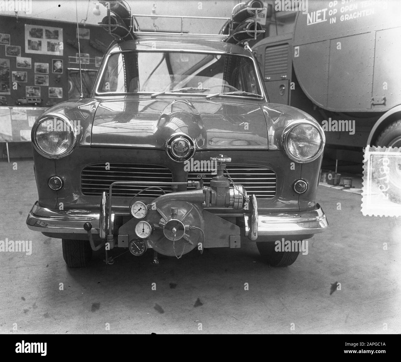 Fiera RAI Ford Taunus Fire Truck Data: 22 aprile 1953 Nome dell'istituzione: Rai Foto Stock