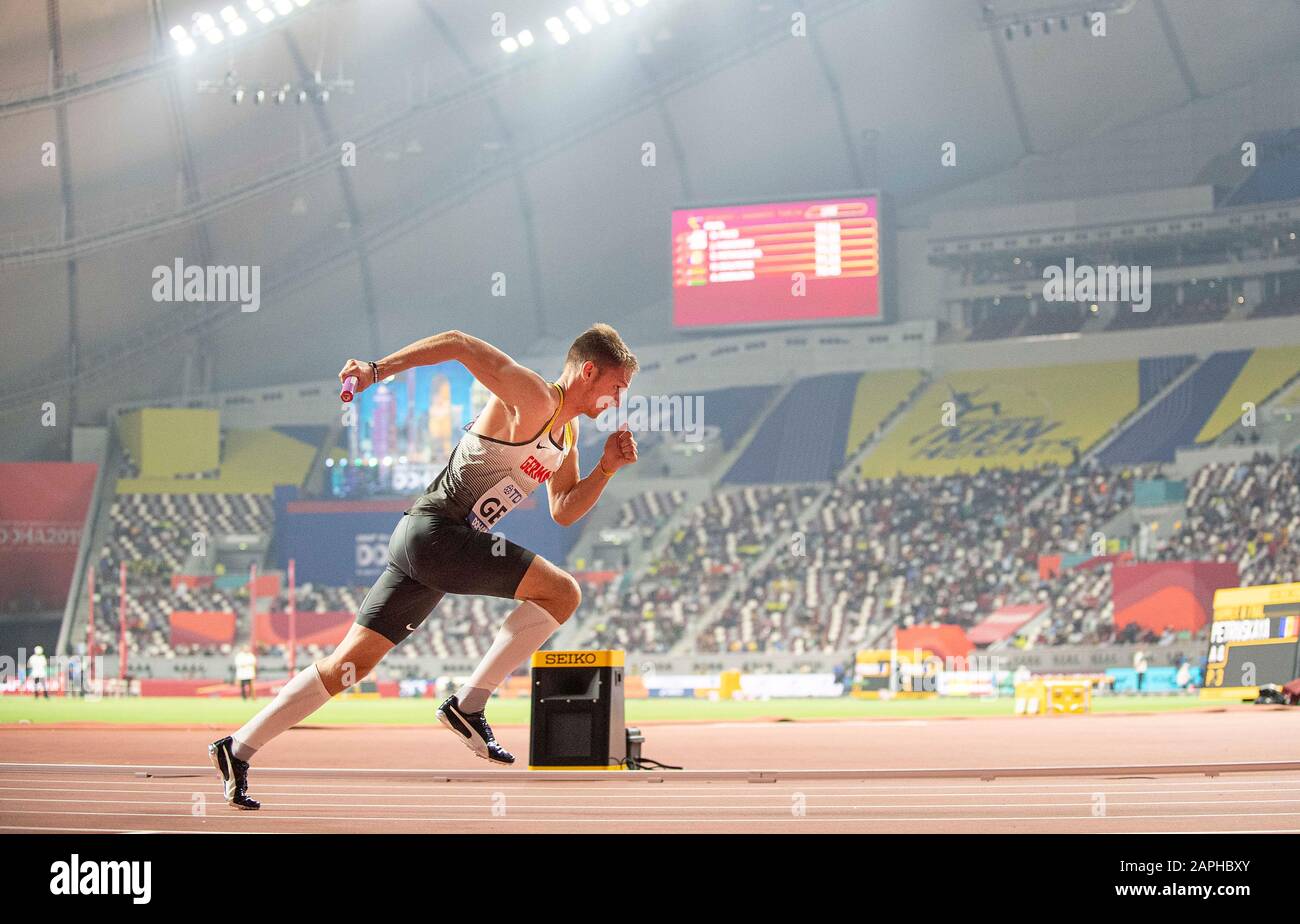 Marvin SCHLEGEL (Germania) Action, START, relay 4 x 400m mixed, round 1, il 28 settembre 2019 World Athletics Championships 2019 a Doha/Qatar, dal 27 settembre. 10.10.2019. Â | utilizzo in tutto il mondo Foto Stock