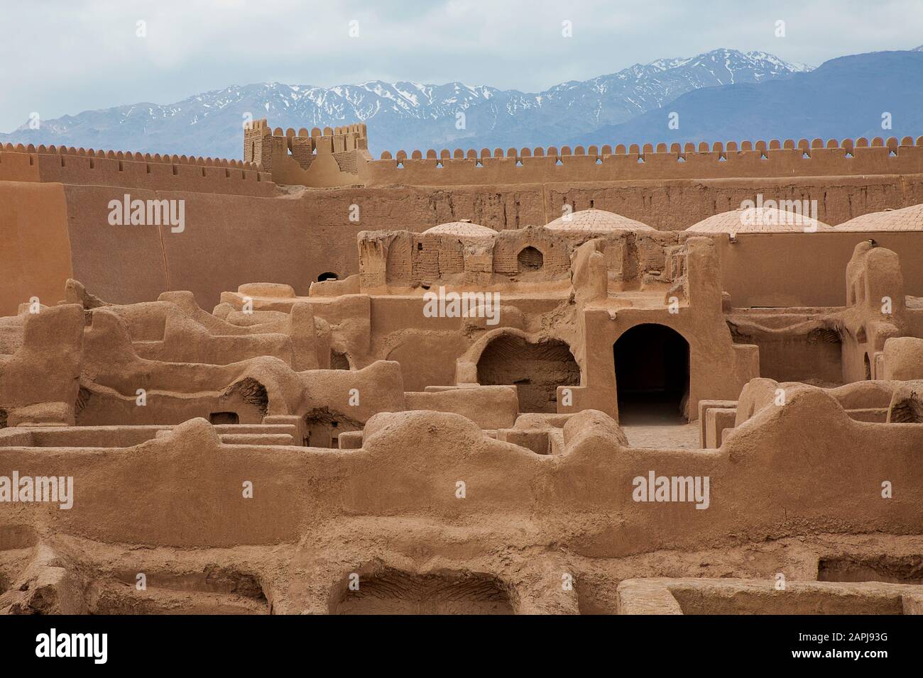 Resti di forte medievale di Rayen in Iran Foto Stock