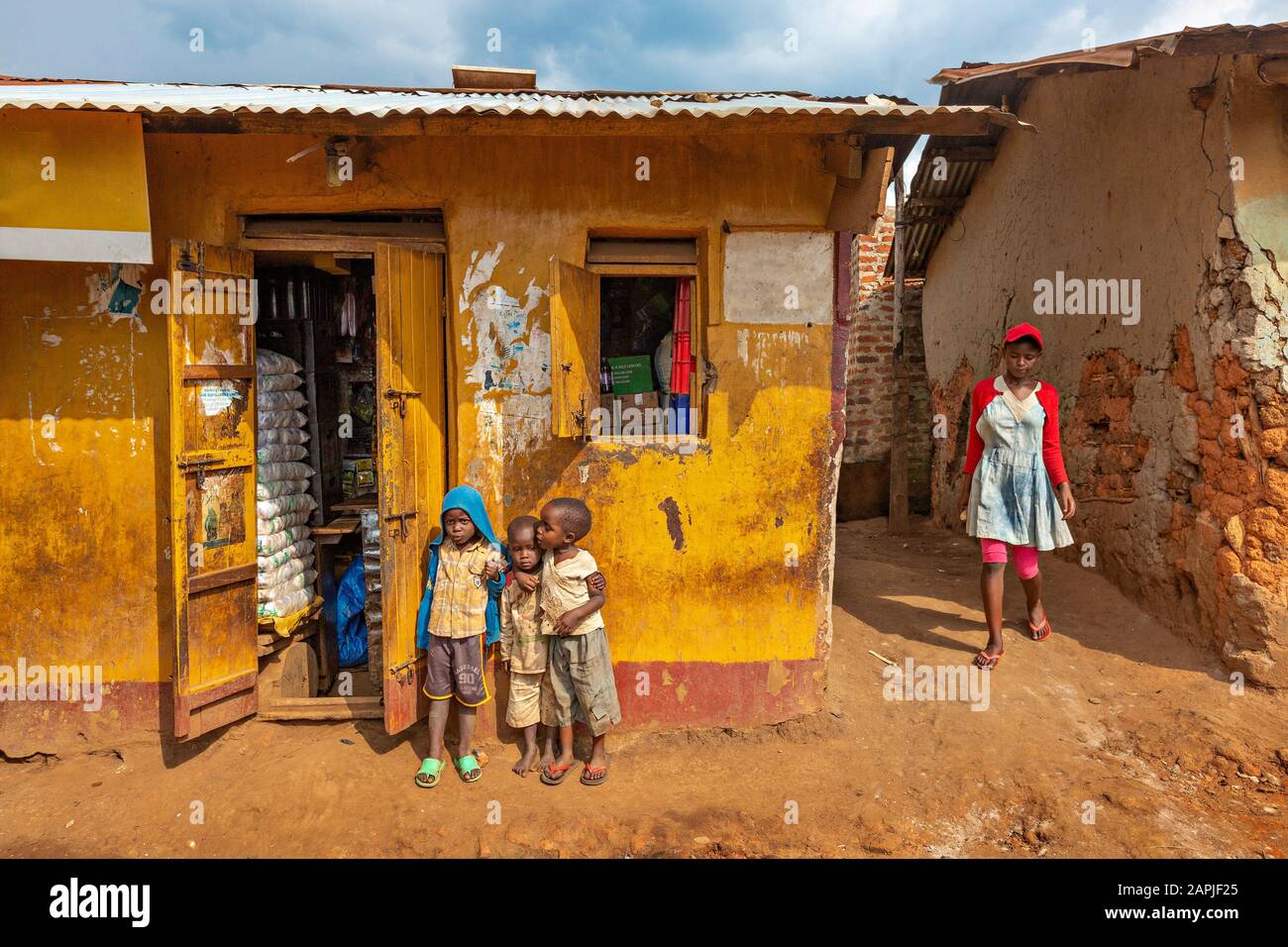 Bambini del villaggio a Kitwa, Uganda Foto Stock