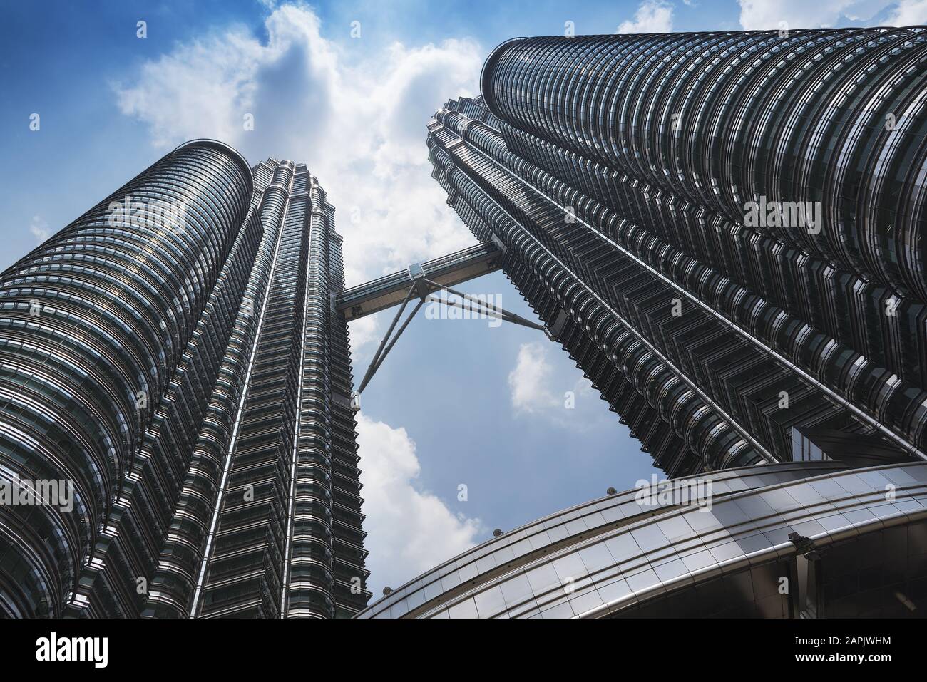 Petronas Towers, Kuala Lumpur, Malesia: Vista delle famose Torri Petronas Foto Stock