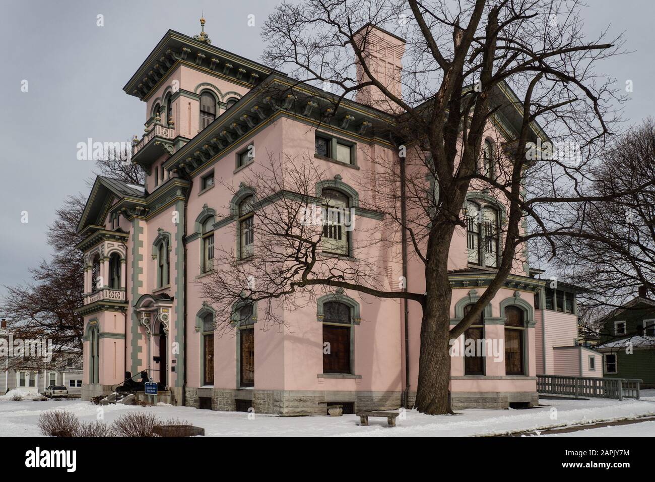 Oswego, New York, Stati Uniti. 23 Gennaio 2020. Vista del Richardson-Bates House Museum , un palazzo in stile villa italiana nel quartiere centrale della ci Foto Stock
