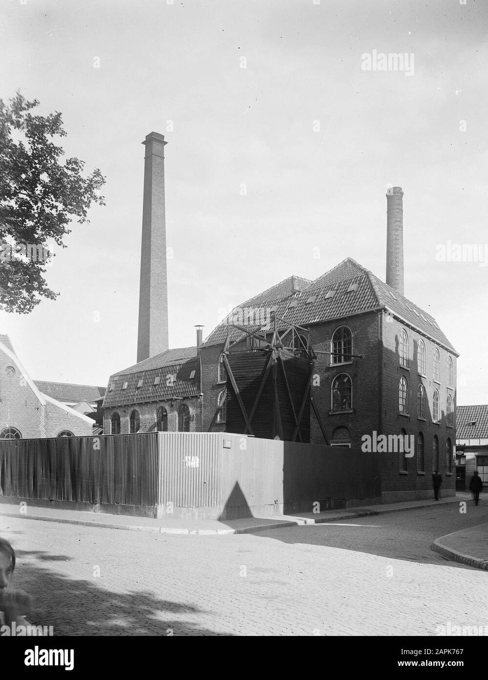 9x12 Impalcature e scaffalature (costruzione gas fabbrica a Boxtel) Data: Undate: Undate: Undate Location: Boxtel Parole Chiave: Gasfabriek, costruzione, impalcature Foto Stock