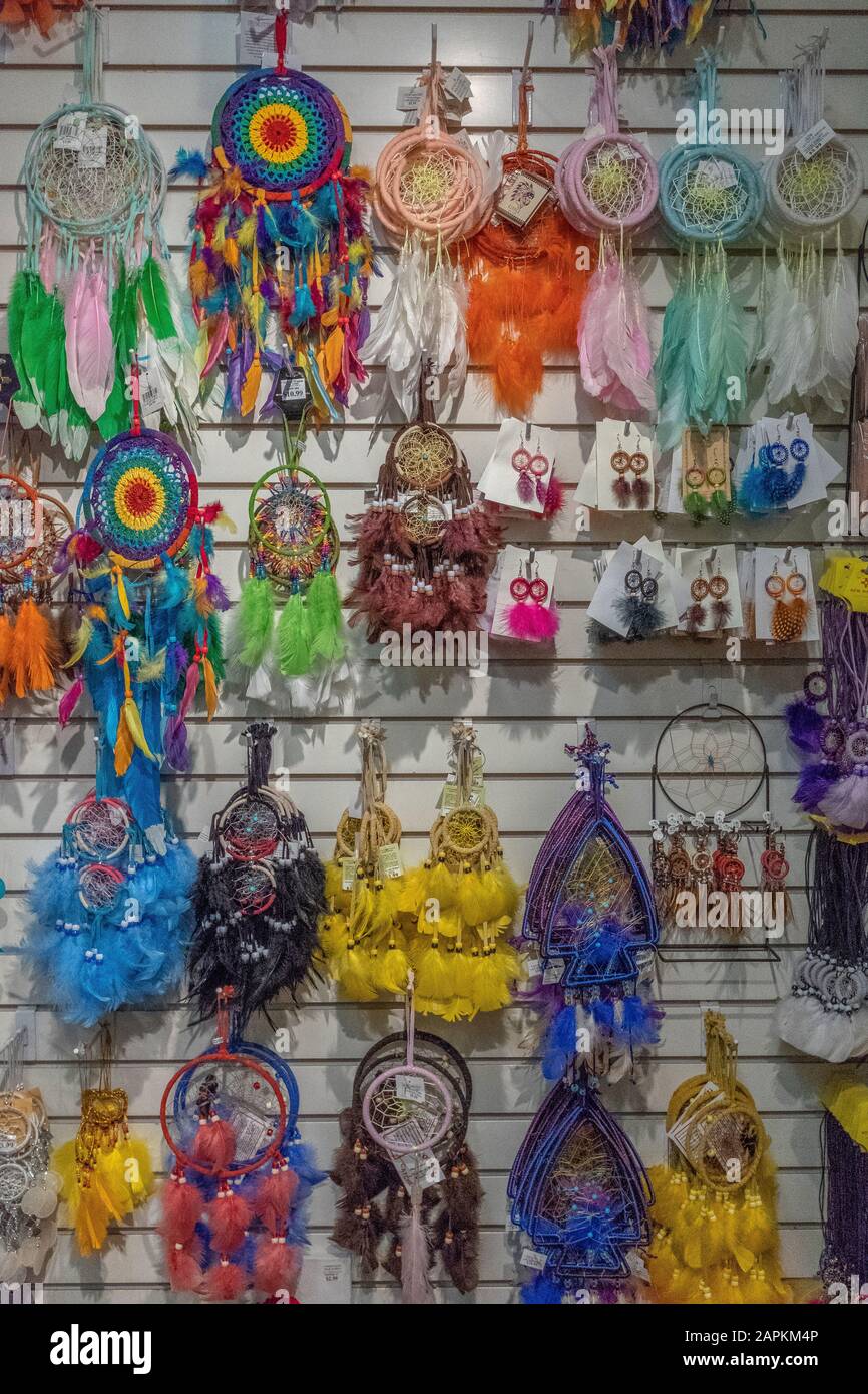 Muro di 'fresare catchers' in vendita nella città vecchia di Albuquerque, New Mexico Foto Stock
