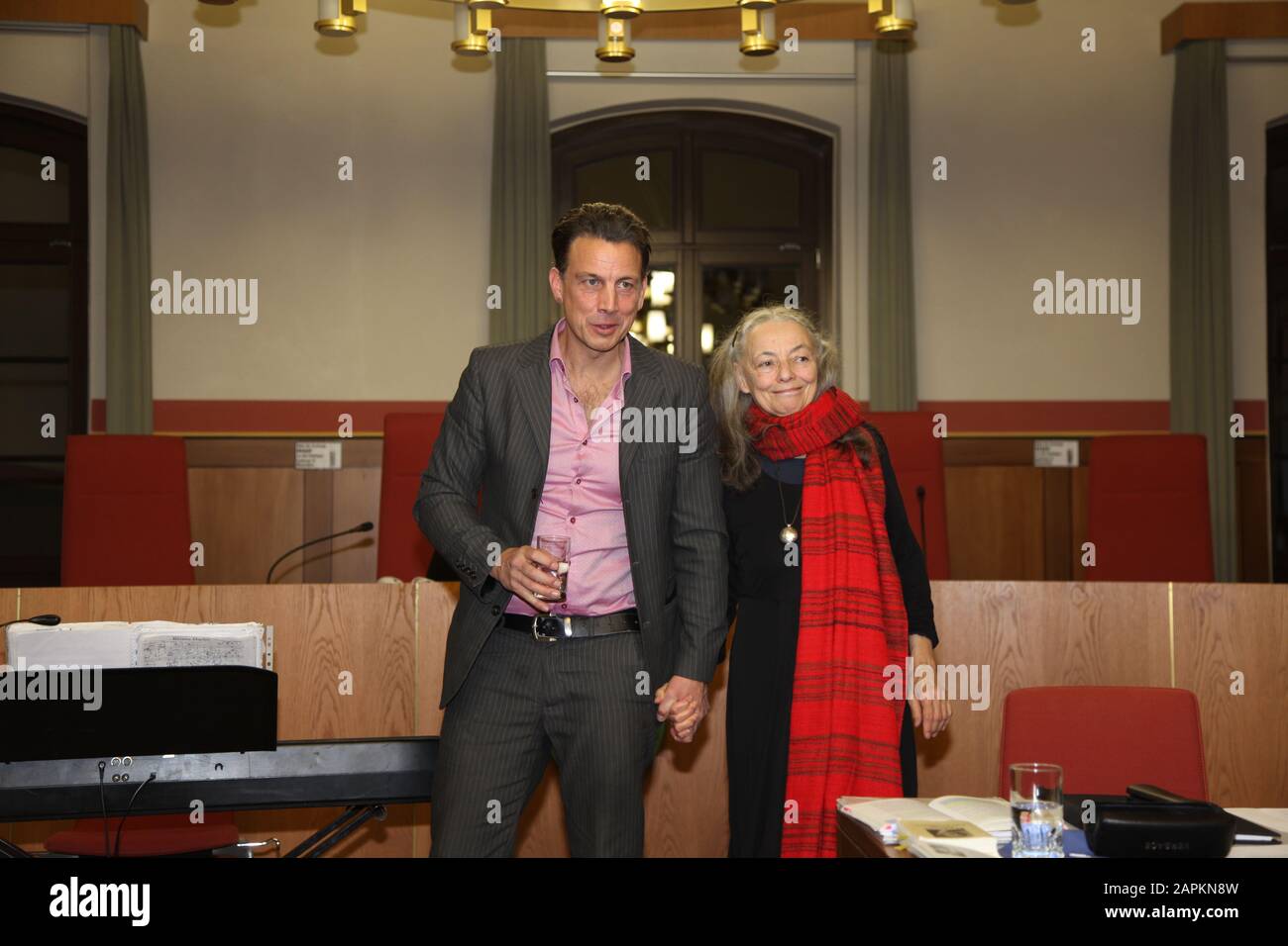 Blanche Kommerell und Sohn Sebastian Kommerell bei der Lesung Hermann Hesse im Amtsgericht Görlitz am 23.1.2020 Foto Stock