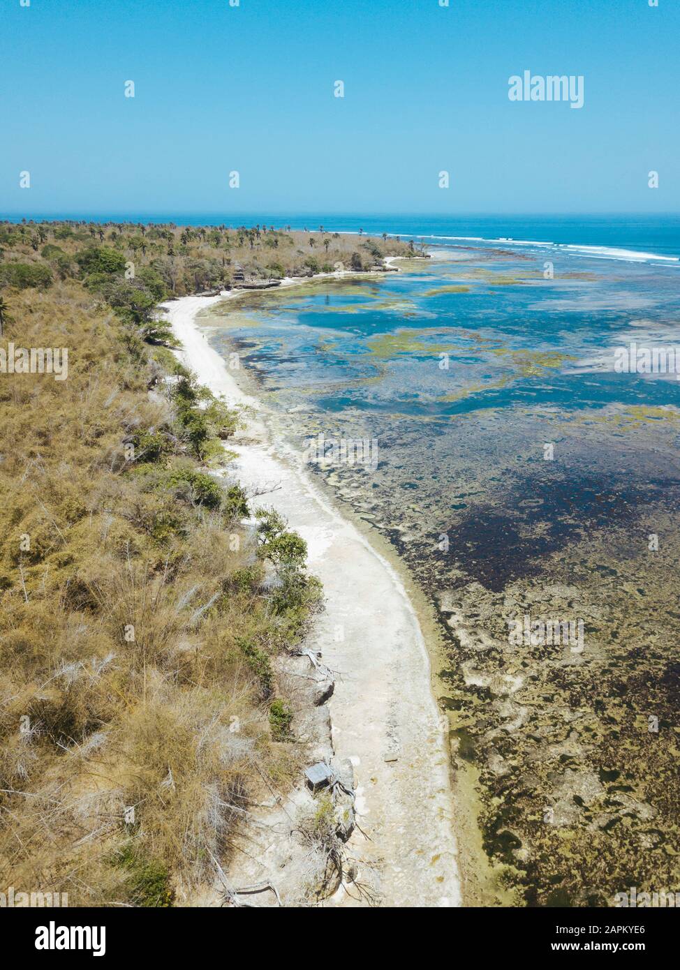 Indonesia, veduta aerea della costa dell'isola di Giava Foto Stock