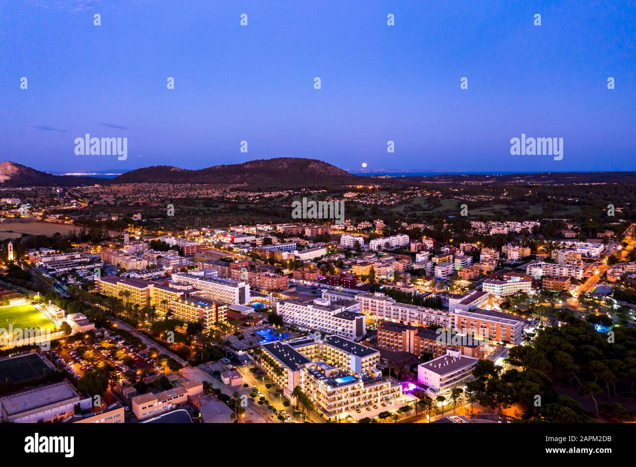 Luftaufnahme über Costa de la calma und Santa Ponca mit Hotels und Stränden, Costa de la calma, Regione Caliva, Mallorca, Balearia, Spanien Foto Stock