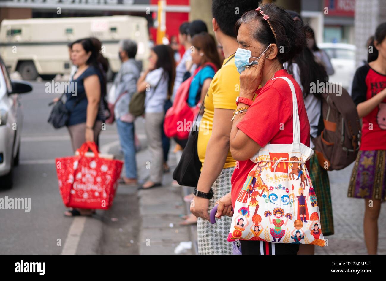 Cebu City, Filippine. 24th Gen 2020. Alla data odierna non sono stati confermati casi di Coronavirus nelle Filippine.Le Autorità hanno tuttavia intensificato le misure di prevenzione.Tutti i voli da Wuhan sono stati sospesi e i voli da altre parti della Cina sono stati strettamente monitorati. Al pubblico è stato consigliato di prendere ulteriori precauzioni, tra cui l'uso di maschere protettive per il viso. Alcune farmacie sono esauribili a causa di una maggiore domanda. Credito: Imagegallery2/Alamy Live News Foto Stock