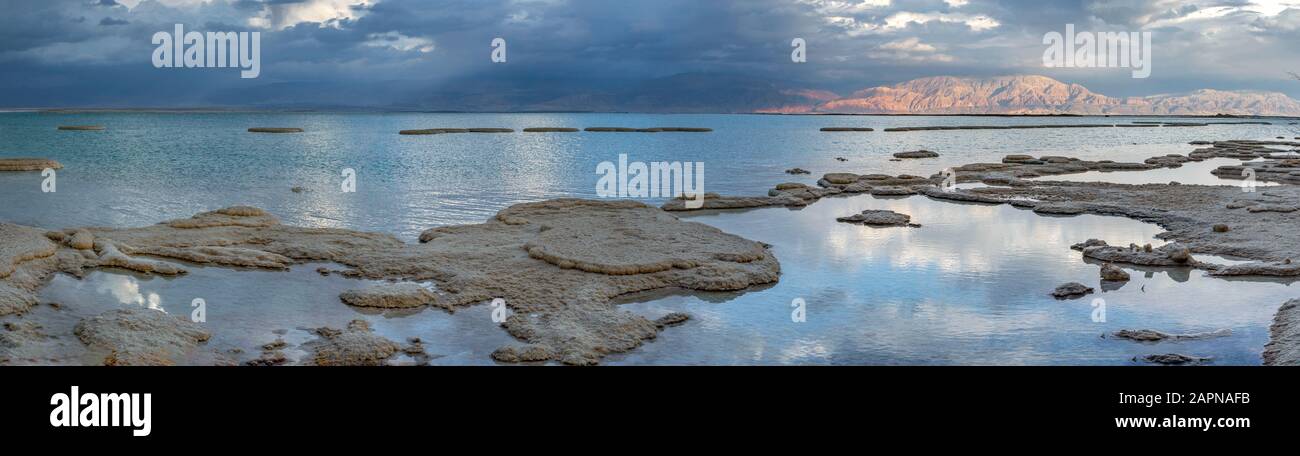 Tramonto panoramico sul Mar Morto Foto Stock