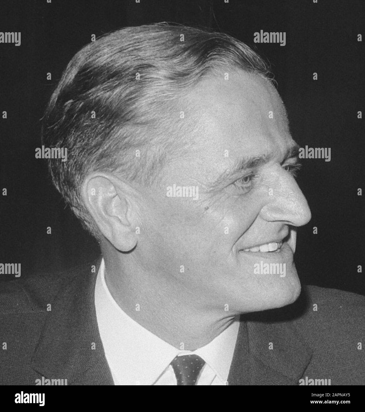 Segretario Di Stato Per Gli Affari Sociali E La Salute Louis Bartels; Foto Stock