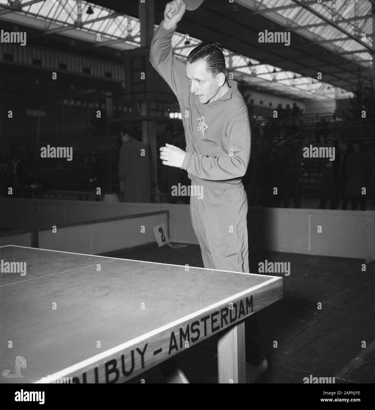Ping pong Data: 3 maggio 1955 Parole Chiave: Ping pong Foto Stock