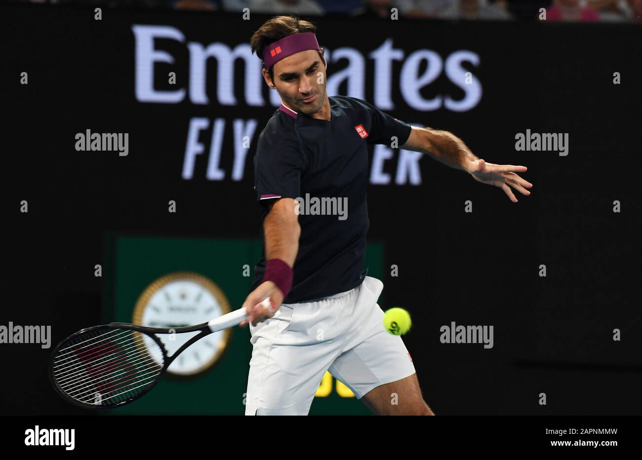 Melbourne, Australia. 24th Gen 2020. Melbourne Park Australian Open Day 5 24/01/20 Roger Federer (sui) contro John Millman (AUS) terzo round match Credit: Roger Parker/Alamy Live News Foto Stock