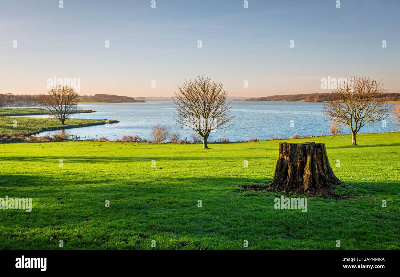 Rutland Water è uno dei laghi artificiali più grandi d'Europa. Foto Stock