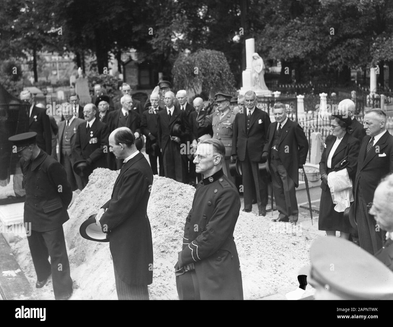 Ter Earth Ordine Muller Cassis Data: 21 luglio 1948 Foto Stock
