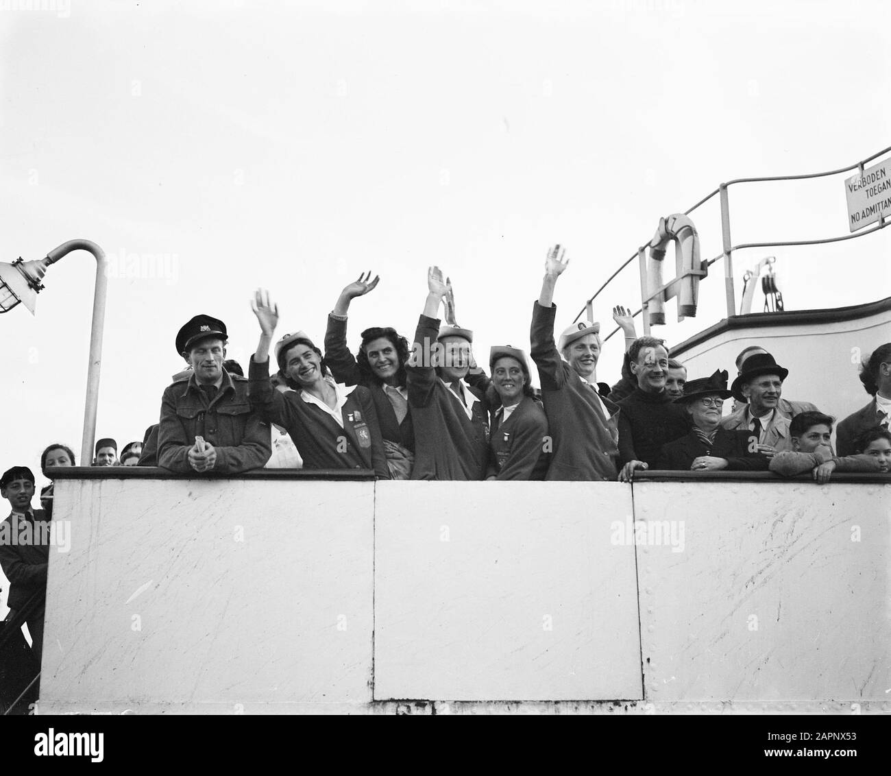 Squadra olimpica femminile a bordo Data: 9 agosto 1948 Foto Stock