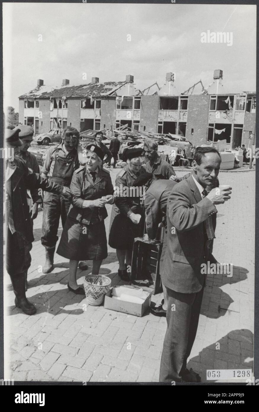 Blocco distrutto da esplosione di gas Data: 27 giugno 1967 Località: Gelderland, Ticht Parole Chiave: Case unifamiliari, esplosioni di gas, disastri Foto Stock