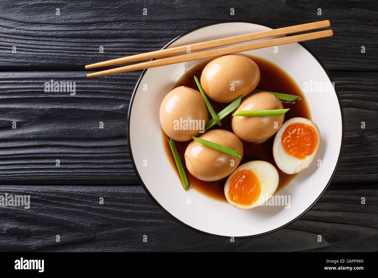 Salsa Di Soia All'uovo Sodo Immagini e Fotos Stock - Alamy