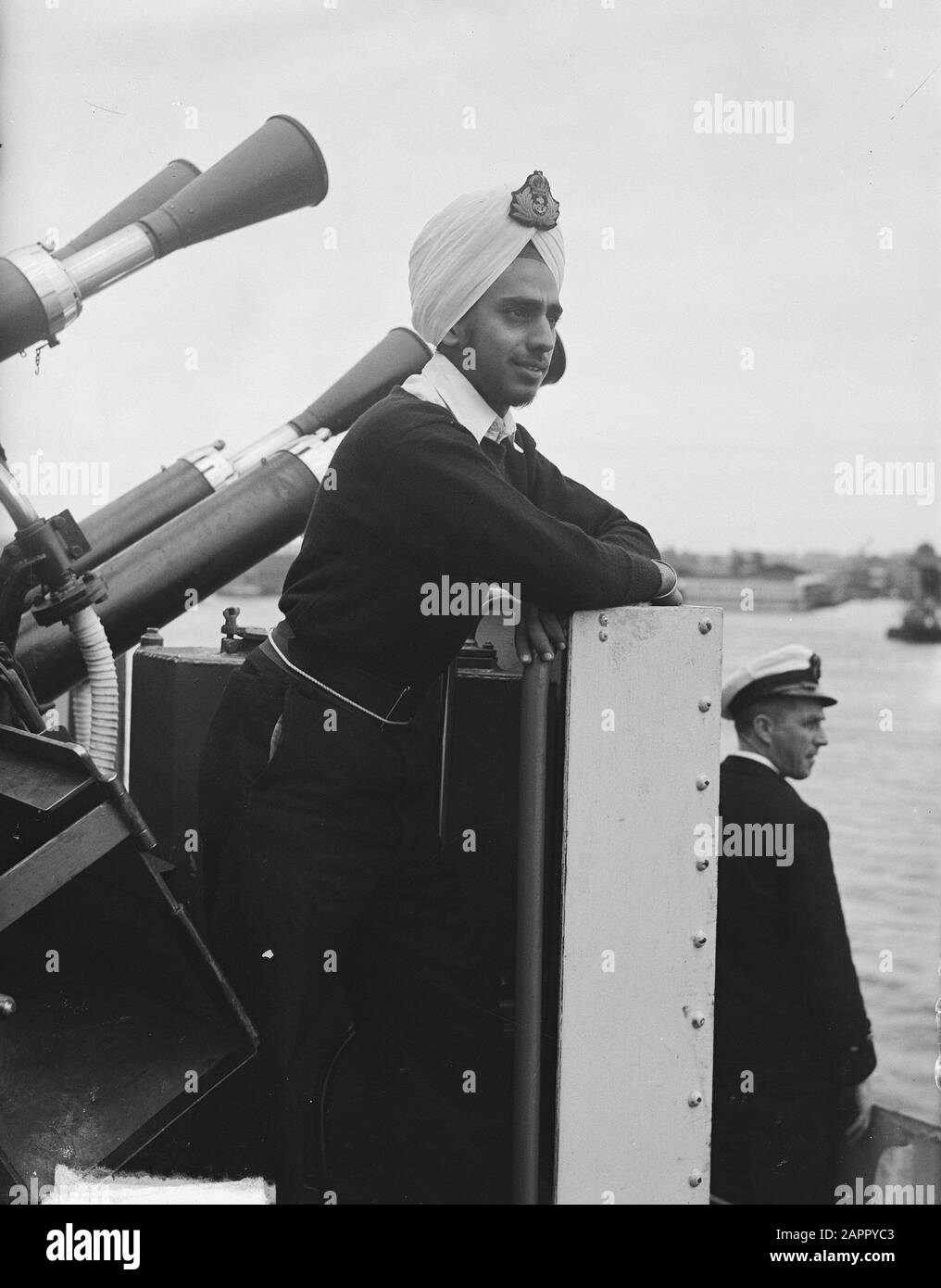 English Kruiser Devonshire In Amsterdam Data: 29 Giugno 1949 Luogo: Amsterdam, Noord-Holland Foto Stock
