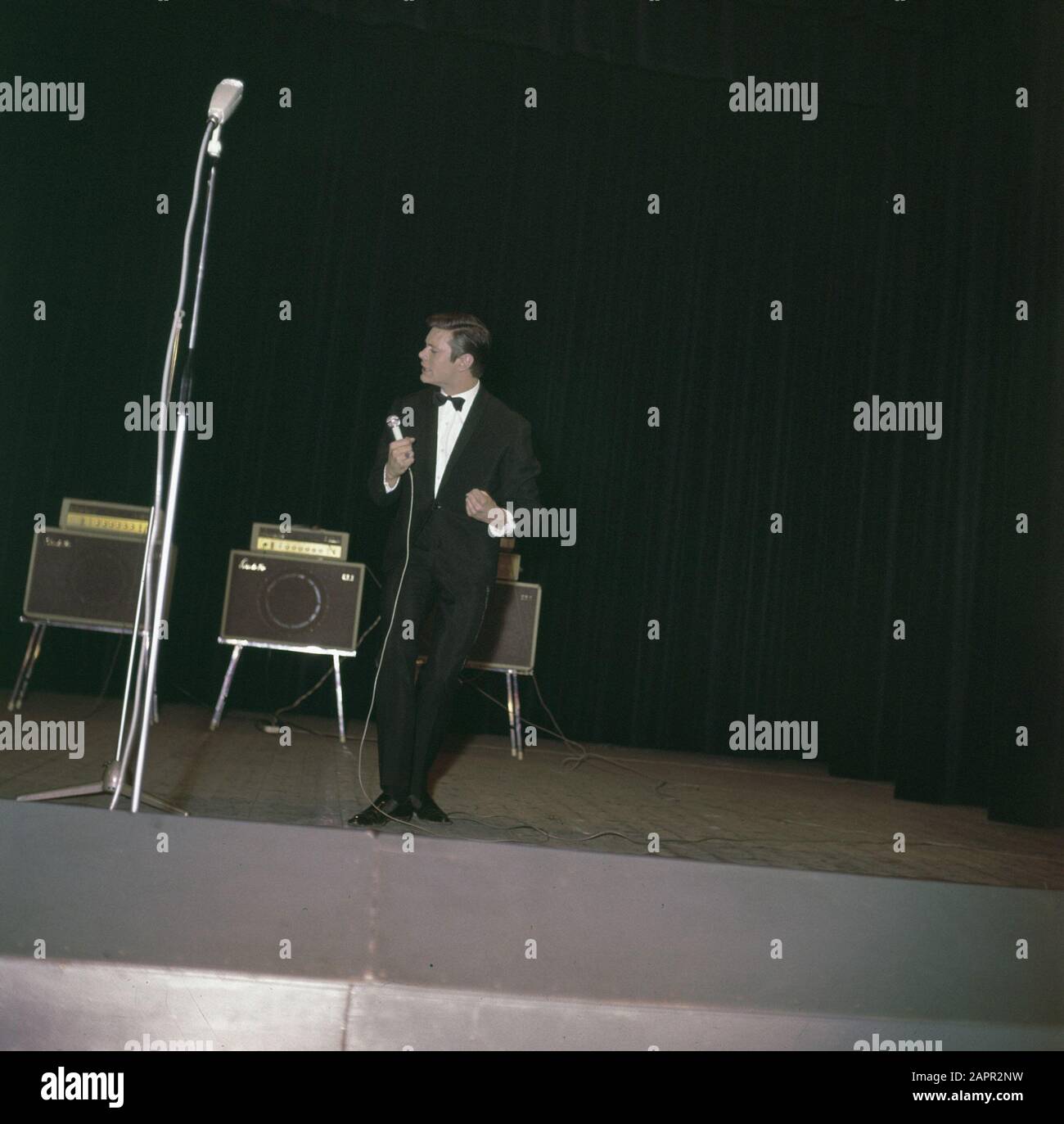 Performance Rob de Nijs and the Lords Data: 1963 Parole Chiave: Band, pop music, cantanti Nome personale: Nijs, Rob de Foto Stock