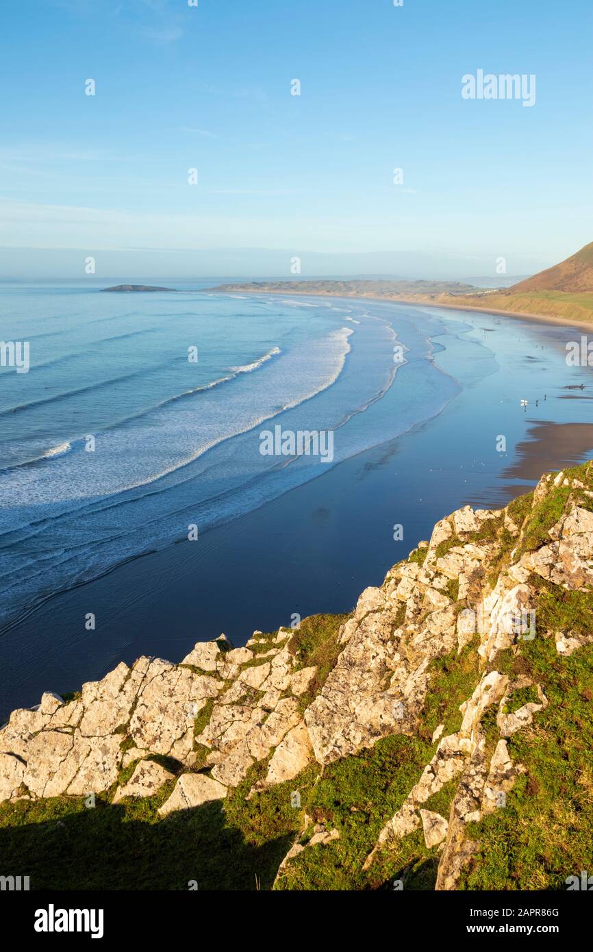Spiaggia di Rhossili Bay o Llangennith Sands sulla penisola di Gower e AONB West Glamorgan South Wales UK GB Europe Foto Stock