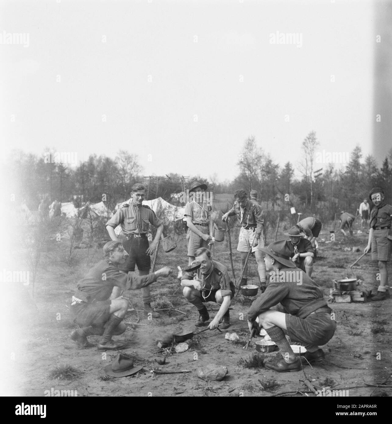 Boy Scout Meeting Palmpases Data: 13 Aprile 1946 Parole Chiave: Meetings, Boy Scouts Foto Stock