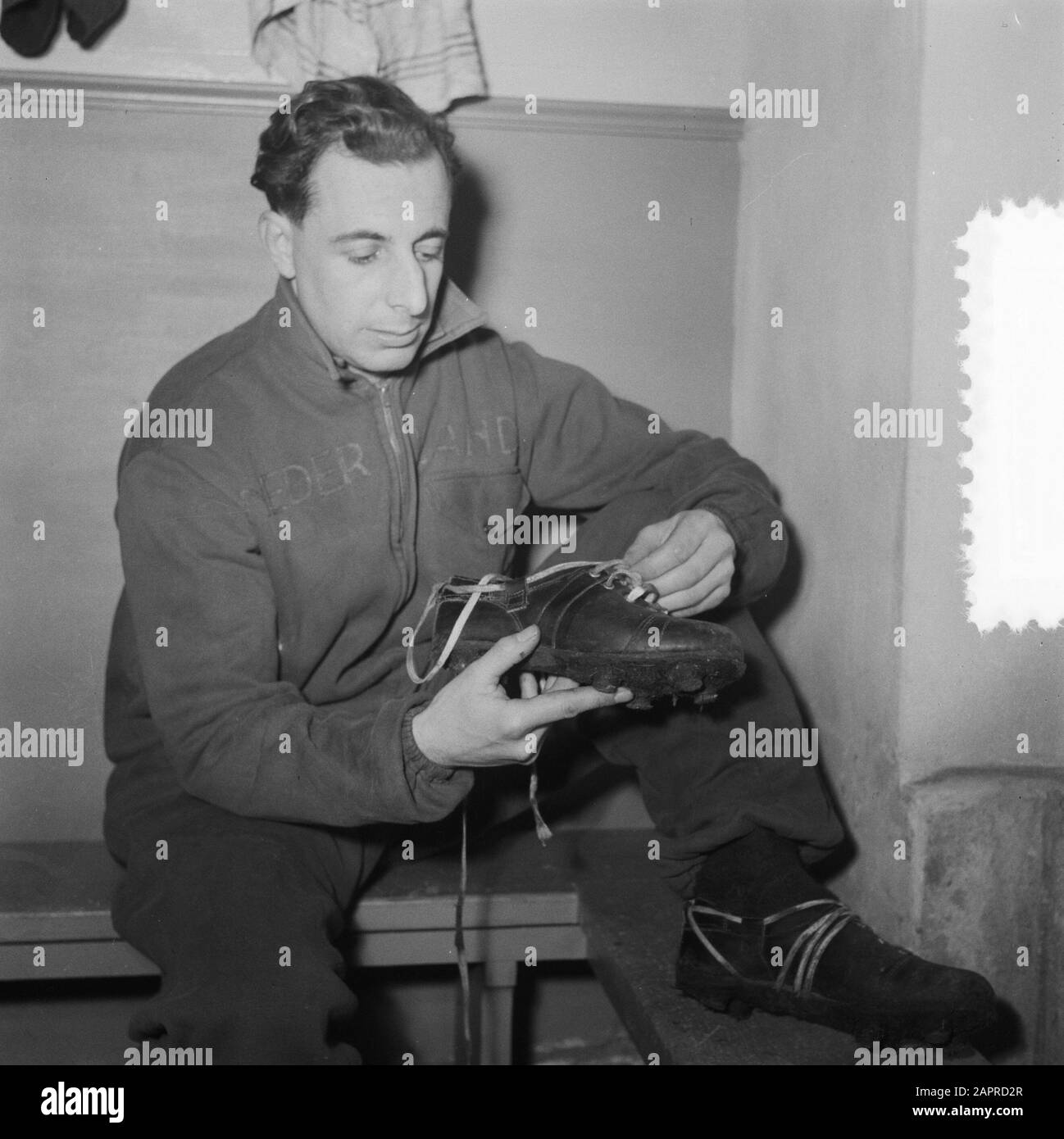 Assegnazione Ultime Notizie Kick Smit In Odenthal Data: 16 Gennaio 1952 Località: Odenthal Parole Chiave: Notizie, Assegnazioni Foto Stock Assegnazione Ultime Notizie Kick Smit In Odenthal Data: 16 Gennaio 1952 Località: Odenthal Parole Chiave: Notizie, Assegnazioni Foto Stock
